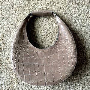 Staud Moon Bag Croc Embossed - Crescent Moon shape bag with a magnetic closure